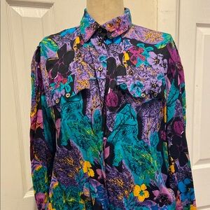 Vintage Vibrant Floral Button-Up Shirt